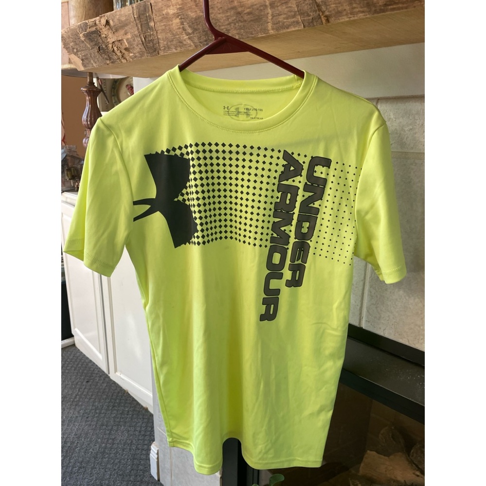 3/$15 UA heatgear YXL